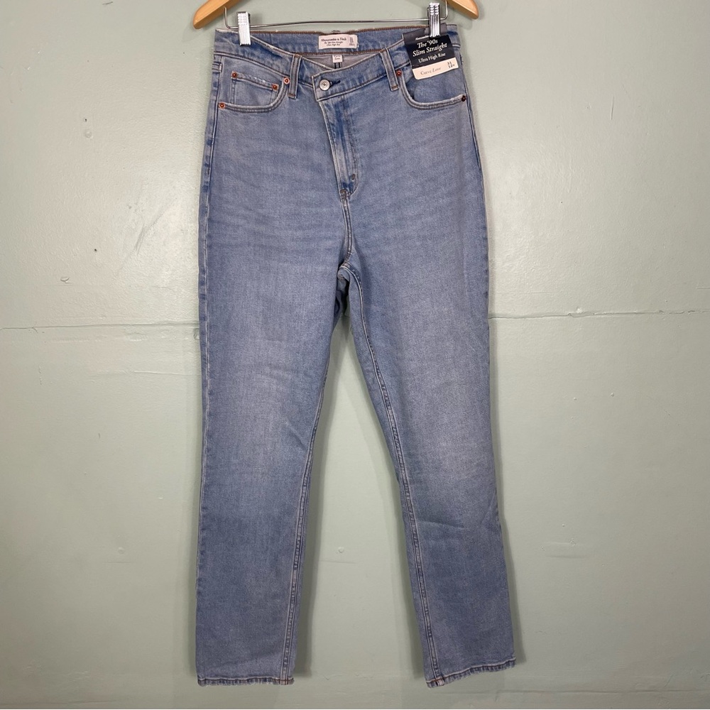 Abercrombie and Fitch The 90's Slim Straight Ultra High Rise Curve Love Blue - Picture 2 of 10